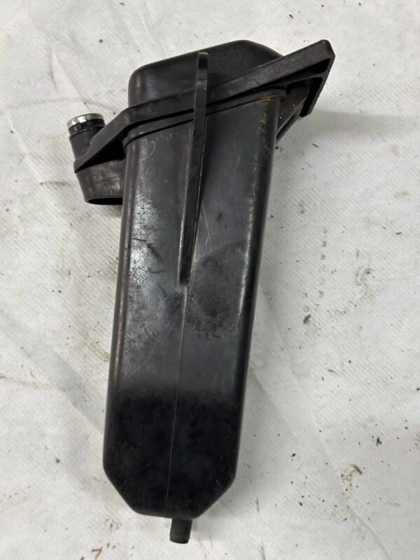 Boite à outils de HONDA 650 Dominator