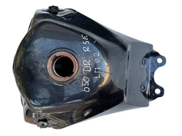 Réservoir de SUZUKI 650 DRS – Image 4