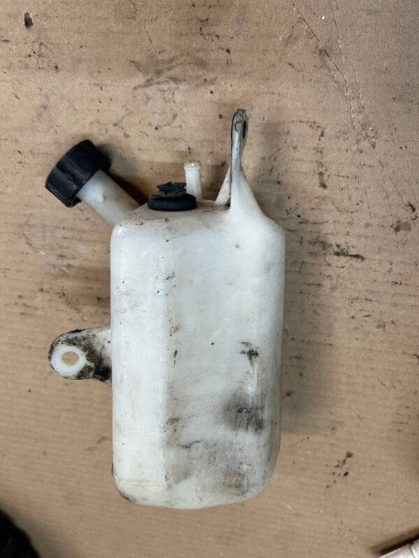 Vase d'expansion de HONDA 600 Transalp PD06 – Image 3