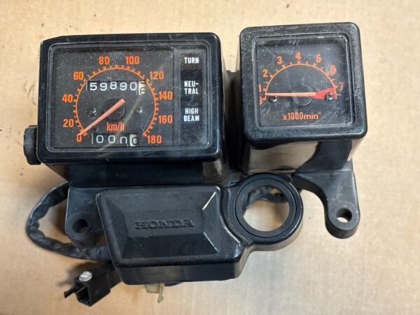 Tableau de bord de HONDA 600 XLLM ou XLRM