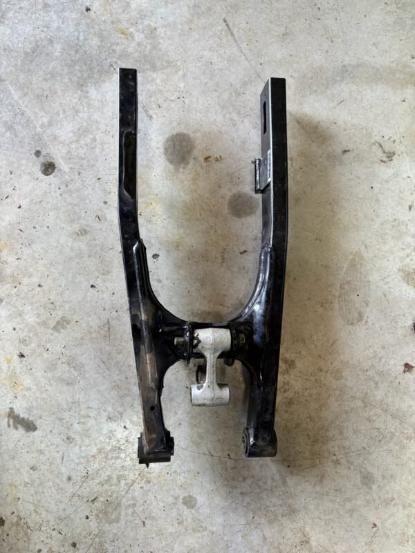 Bras oscillant de HONDA 650 SLR – Image 3