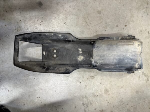 Garde boue arrière de YAMAHA 125 DTLC 1HR – Image 3