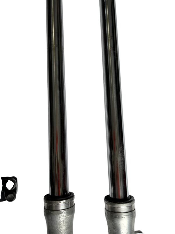 Fourche de YAMAHA 125 DTLC 1HR – Image 4