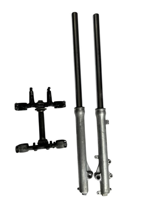 Fourche de YAMAHA 125 DTLC 1HR