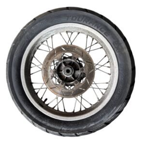 Roue arrière de BMW 650 ST