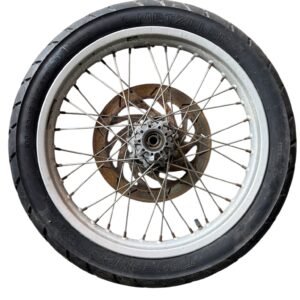 Roue avant de BMW 650 ST