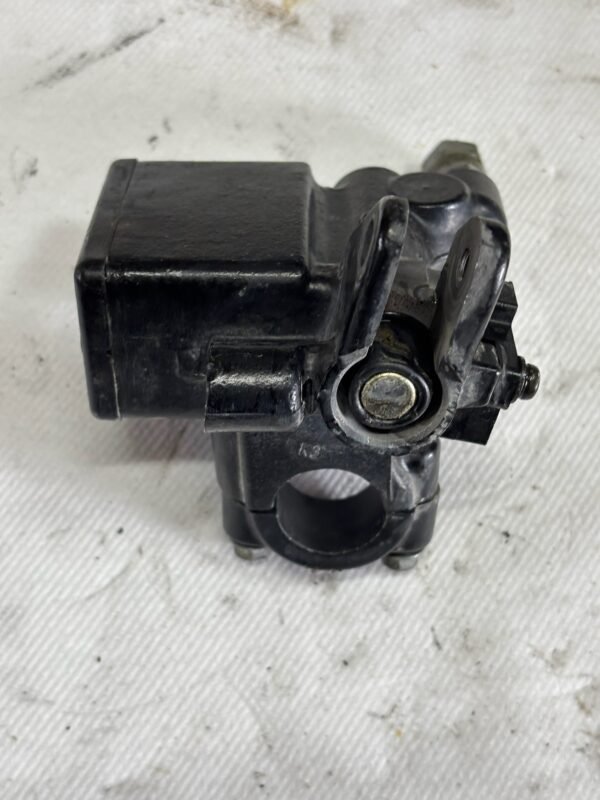 Maitre cylindre de frein avant de HONDA 600 XLLM XLRM PD04 – Image 2