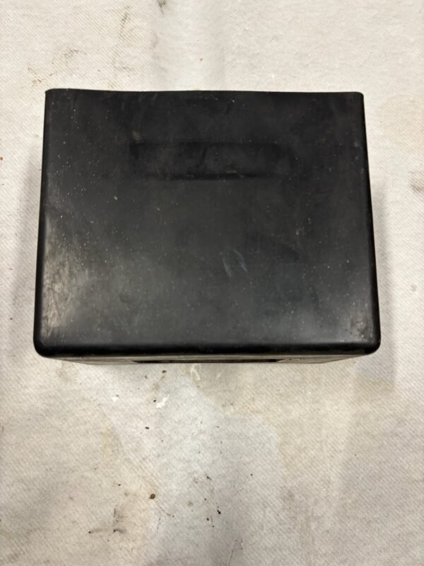 Bac de batterie de HONDA 600 XLRM XLLM PD04