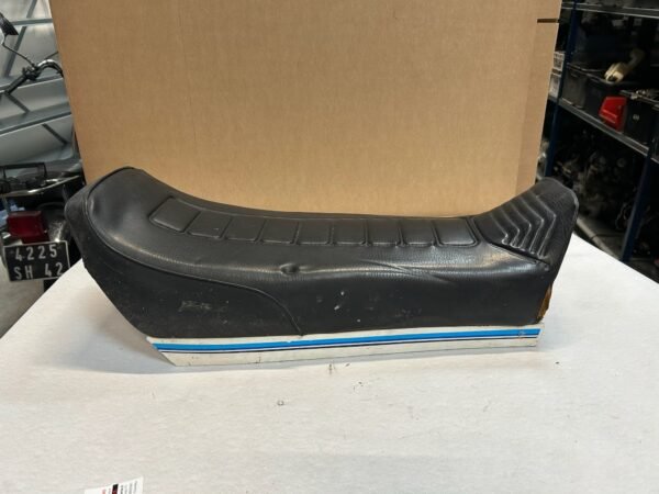 Selle de SUZUKI 400 GS