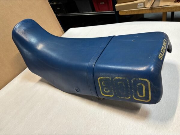 Selle de SUZUKI 600 DR – Image 2