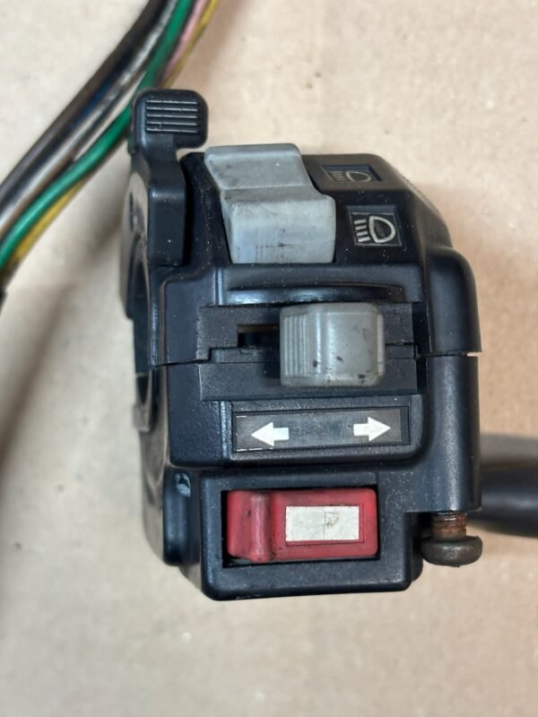 Commodo gauche de YAMAHA 240 250 TDR