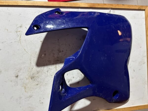 Ouies de réservoir de YAMAHA 125 250 YZ 2001