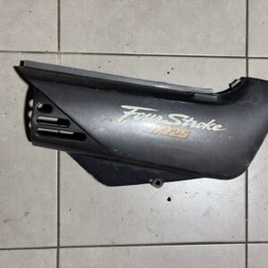 Flanc sous selle gauche de HONDA 125 NX