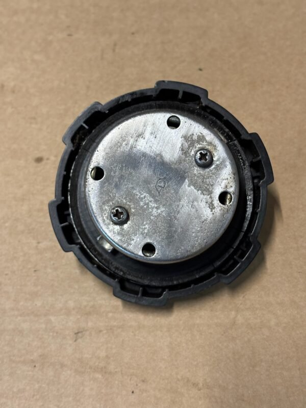Bouchon de réservoir de YAMAHA 660 XTZ – Image 2