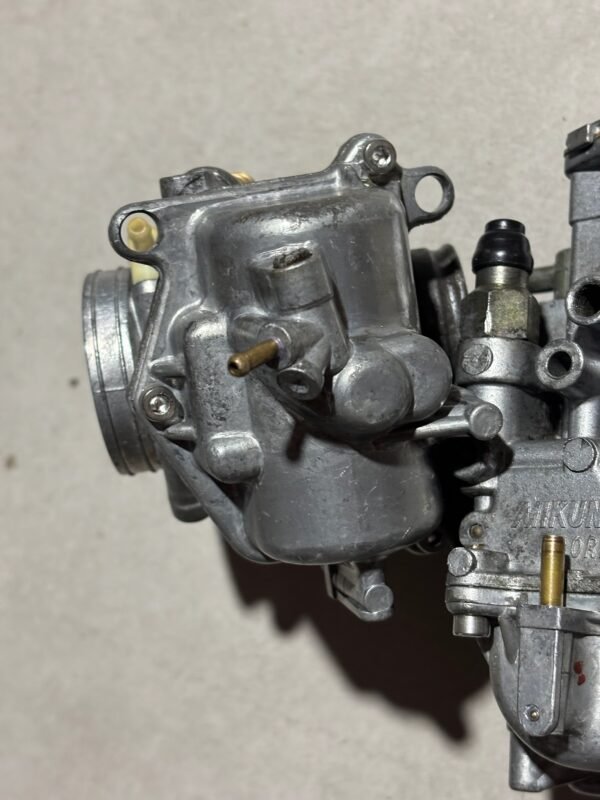 Carburateurs de YAMAHA 240 250 TDR – Image 3