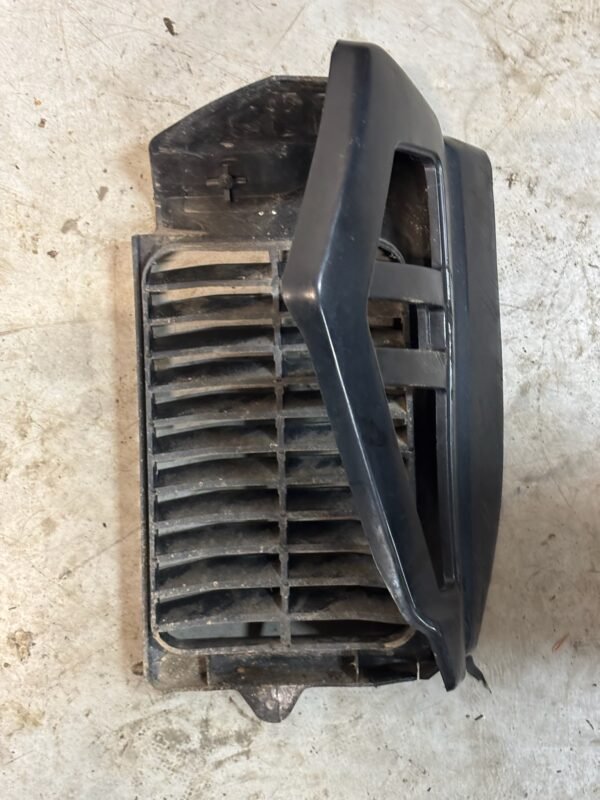 Ecope de radiateur de YAMAHA 125 Dtlc 10V – Image 3