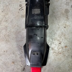 Garde boue arrière avec feu de YAMAHA 125 Dtlc 10V