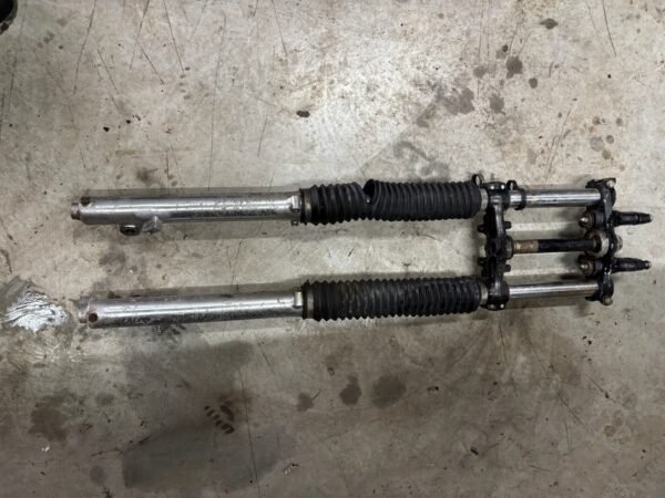 Fourche de HONDA 125 XLS – Image 2