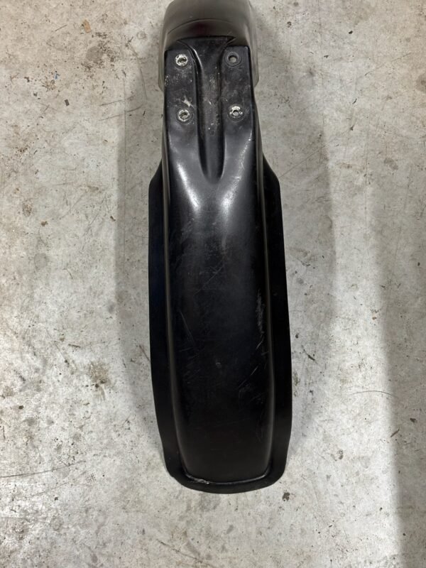 Garde boue avant noir de YAMAHA 125 Dtlc
