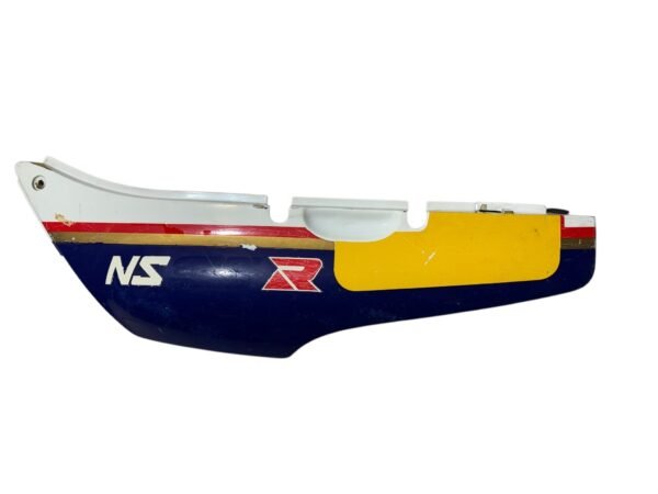 Flanc de selle gauche de HONDA 125 NSR