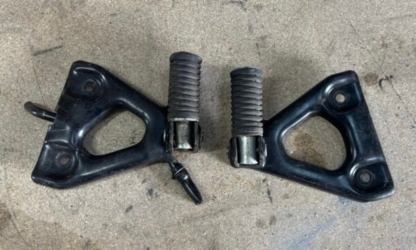 Repose pieds arrières de HONDA 600 XLLM XLRM PD04