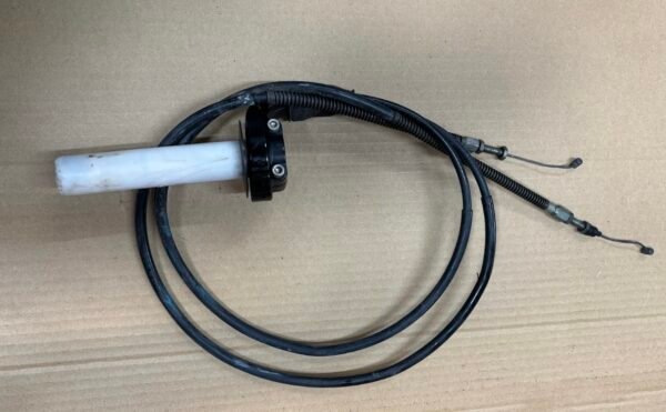 Poingnée d'accélérateur de YAMAHA 600 XT – Image 2