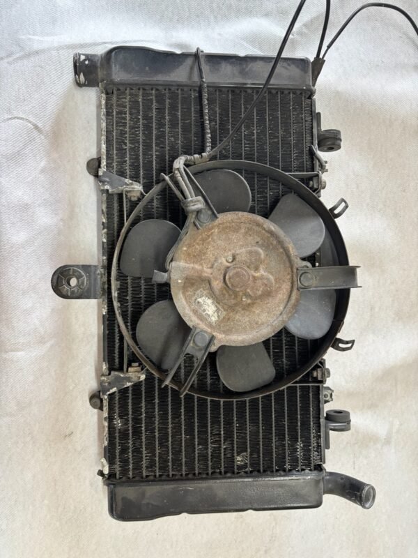 Radiateur de HONDA 1000 CBR SC21 – Image 2