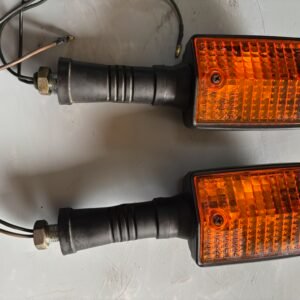 Clignotants avants de YAMAHA 125 DTLC 1HR