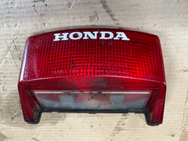 Feu arrière de HONDA VF 500