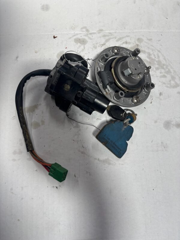 Kit neiman et bouchon de SUZUKI 600 Bandit GN77A