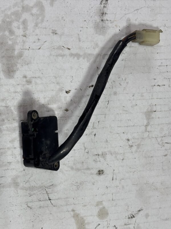 Boitier à fusibles de HONDA 600 XLLM XLRM – Image 3