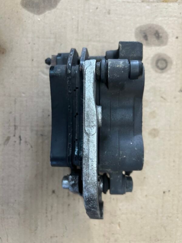 Etrier de frein avant droit de HONDA 1000 CBR – Image 3