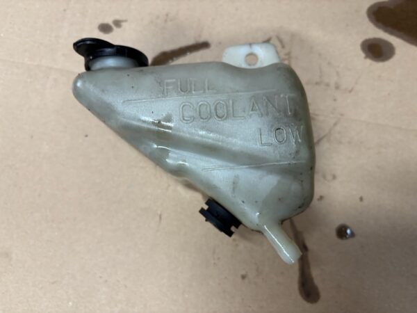 Vase d'expansion de YAMAHA 125 RDLC – Image 2