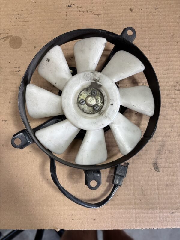 Ventilateur de KAWASAKI 600 ZZR