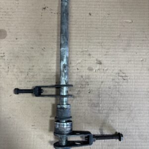 Axe de roue arrière de KAWASAKI 600 ZZR