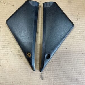 Caches latéraux de SUZUKI 600 Bandit