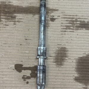 Axe de roue avant de SUZUKI 650 DRSE