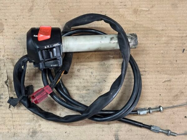 Commodo droit de HONDA 1000 CBR F SC25 – Image 3