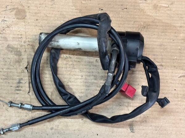 Commodo droit de HONDA 1000 CBR F SC25 – Image 4
