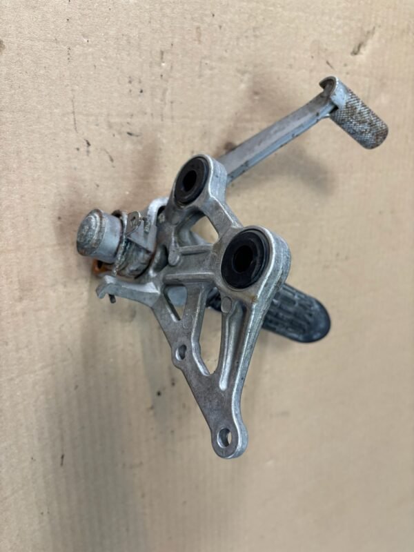 Platine de frein arrière de HONDA 1000 CBR – Image 2