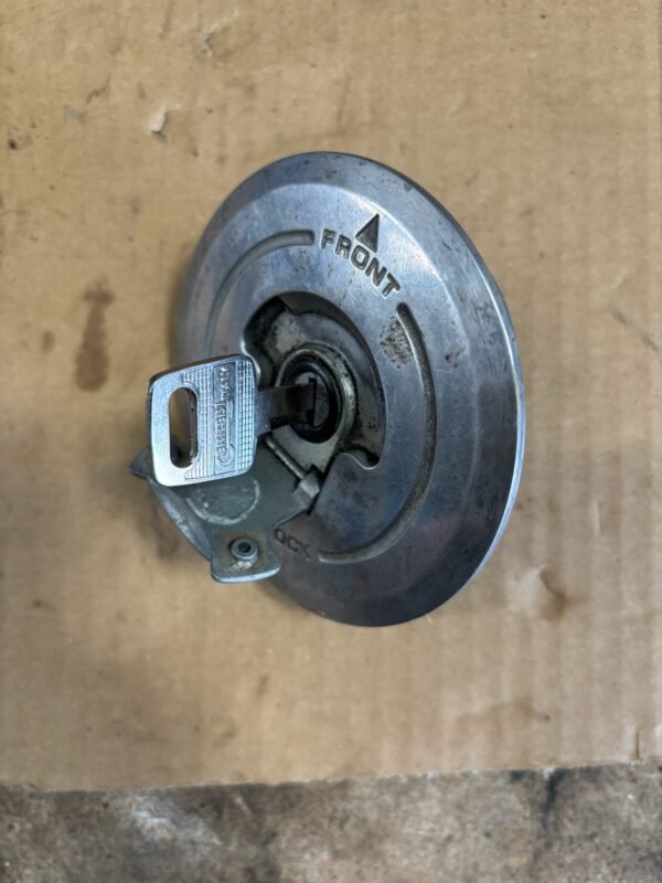 Bouchon de réservoir de HONDA CBR – Image 2