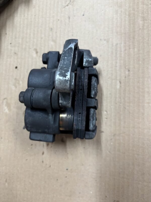 Etrier de frein avant droit de HONDA 1000 VF – Image 4