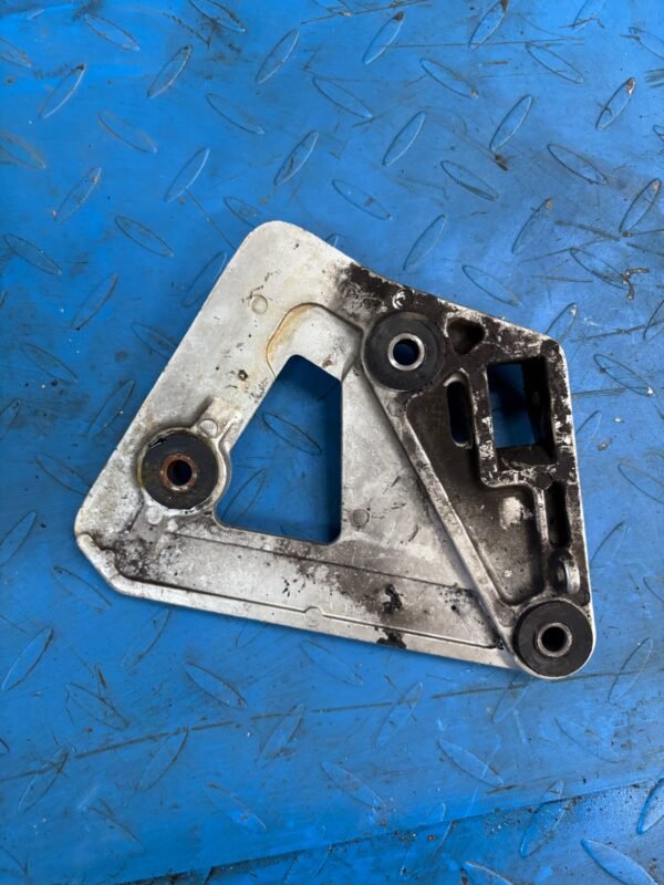 Platines de repose pieds de SUZUKI 750 GSX F – Image 4