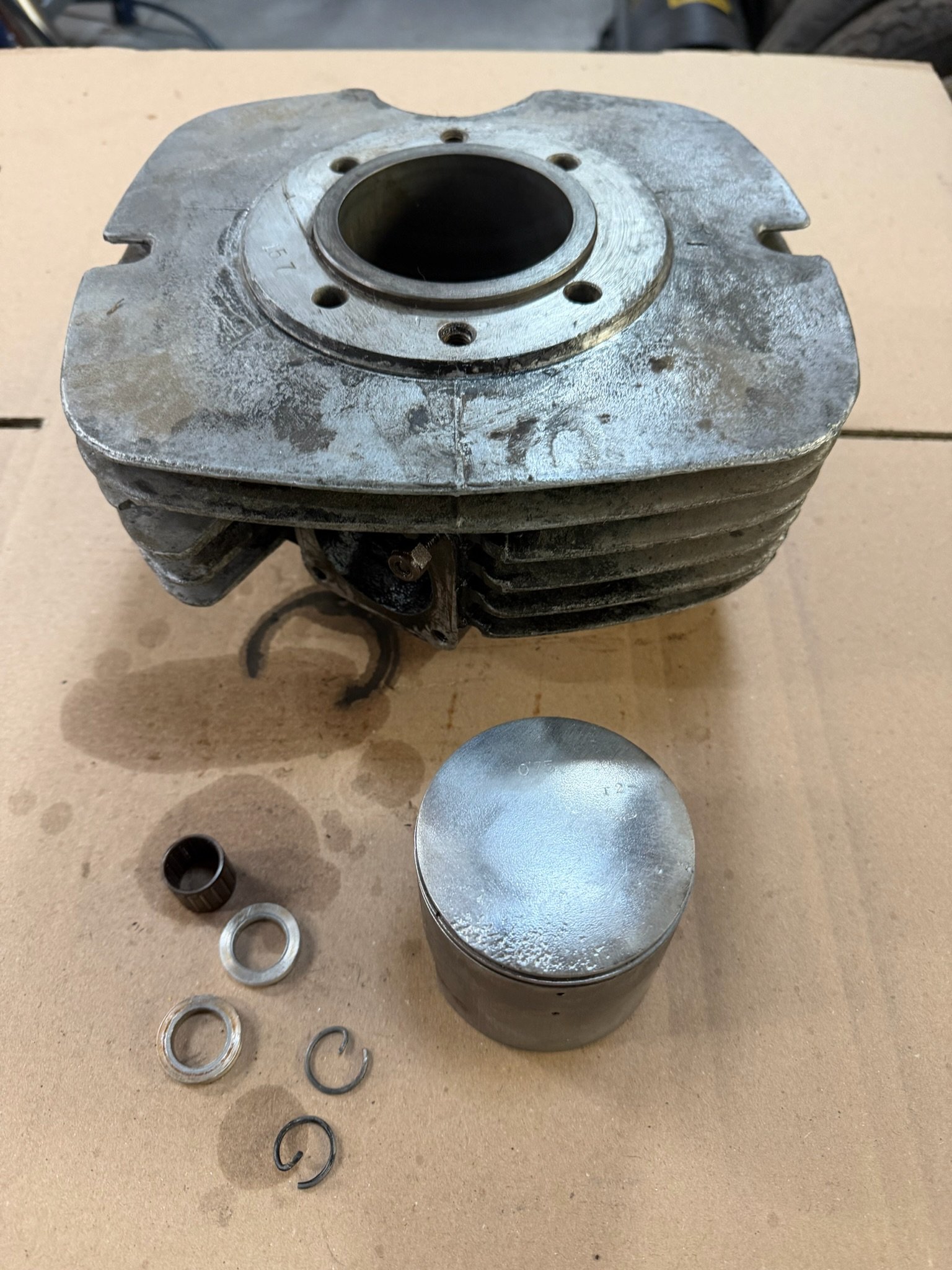 Cylindre et piston de BULTACO 250 Sherpa ou Lobito – Image 7