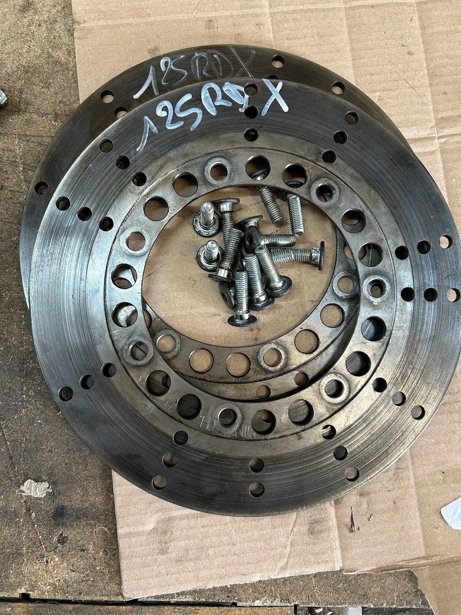 Disques de frein avant de YAMAHA 125 RDX – Image 7